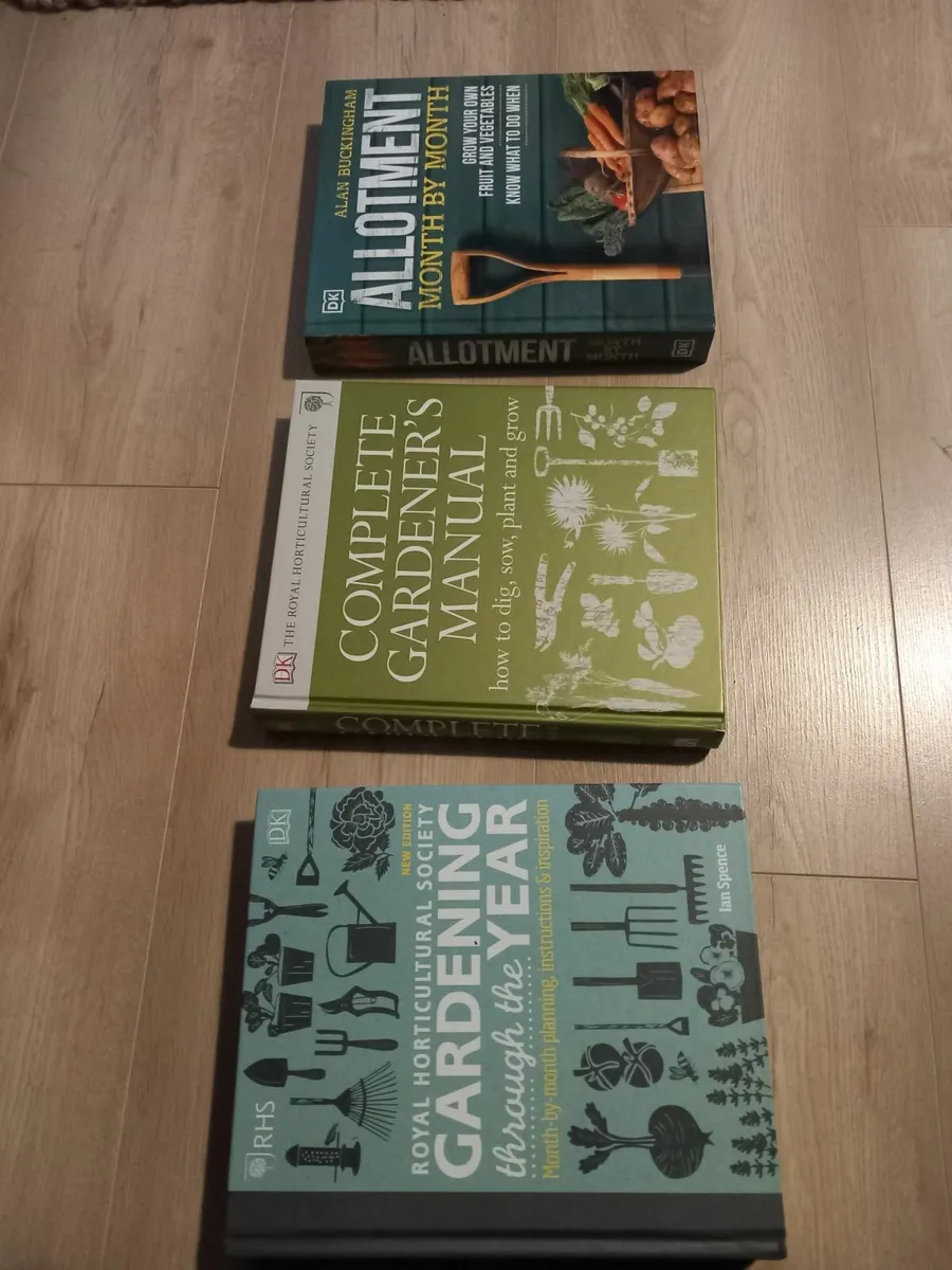 RHS gardening books