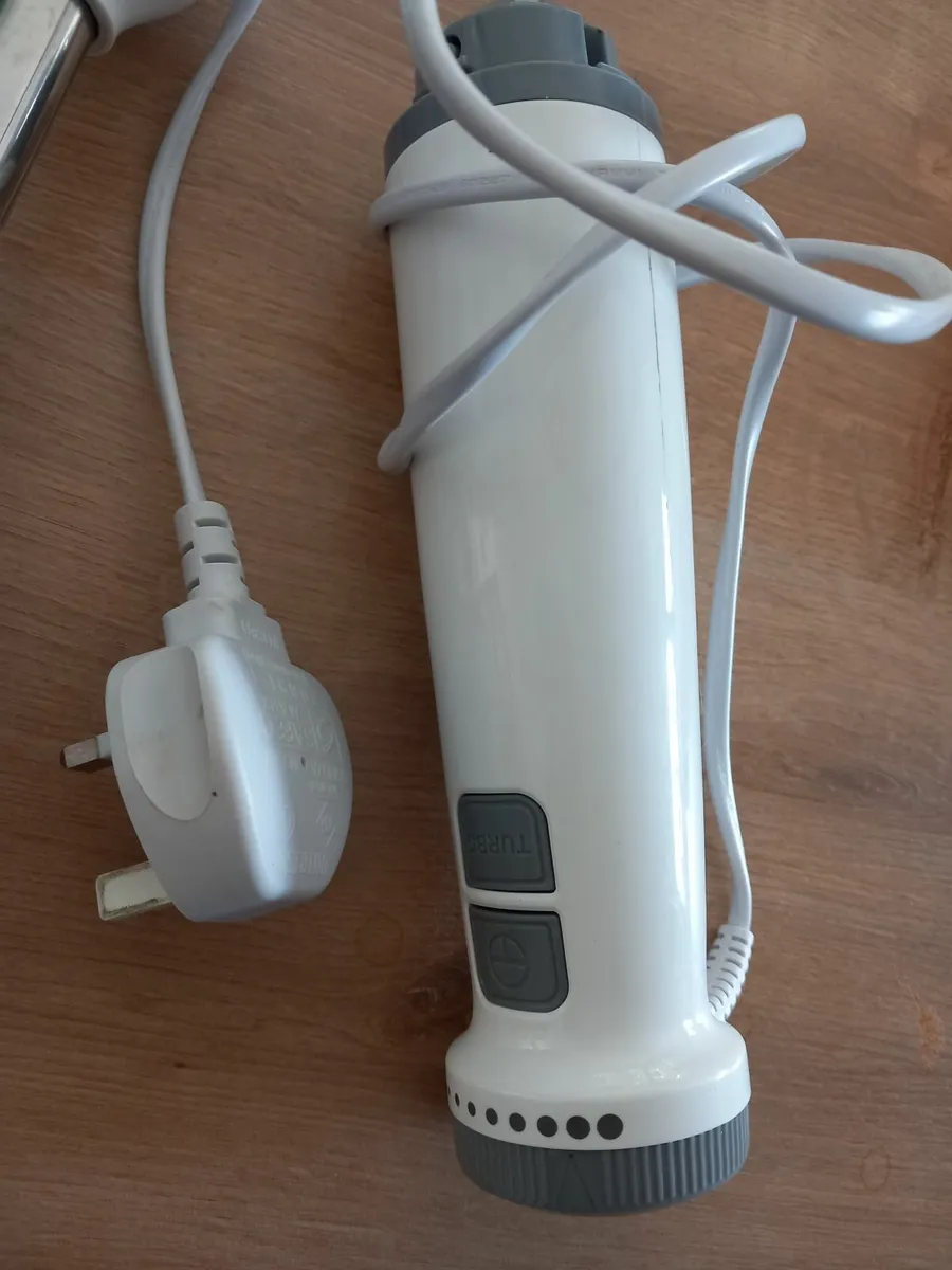 Tesco hand blender - Image 2