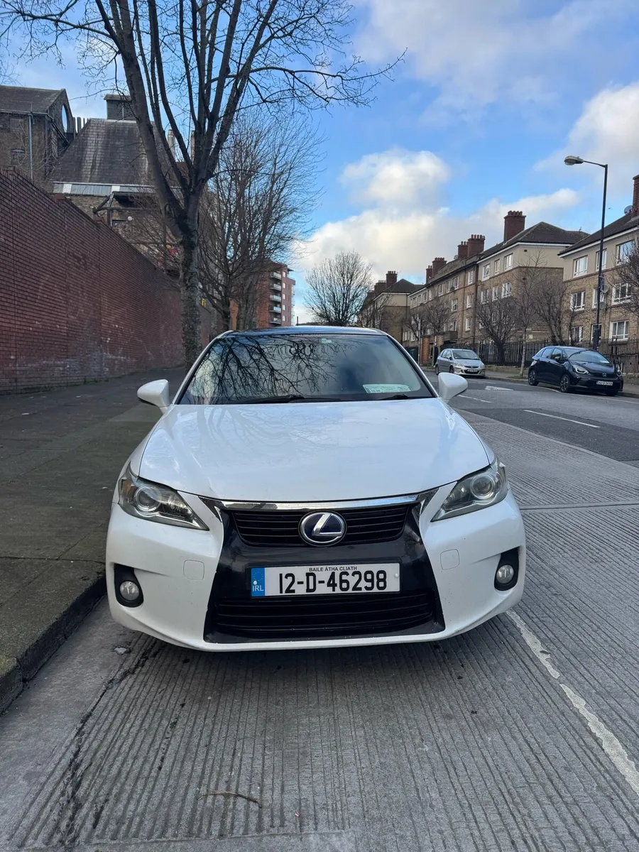 Lexus CT200h 2012 - Image 3