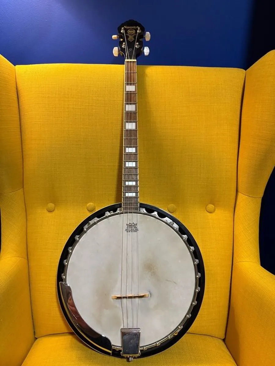 Samick Artist Series 4-string tenor banjo - Image 1