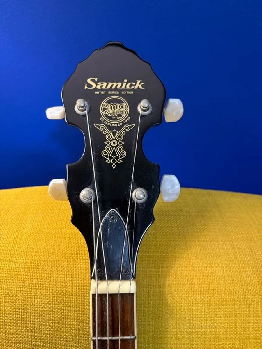Samick Artist Series 4-string tenor banjo - Image 3