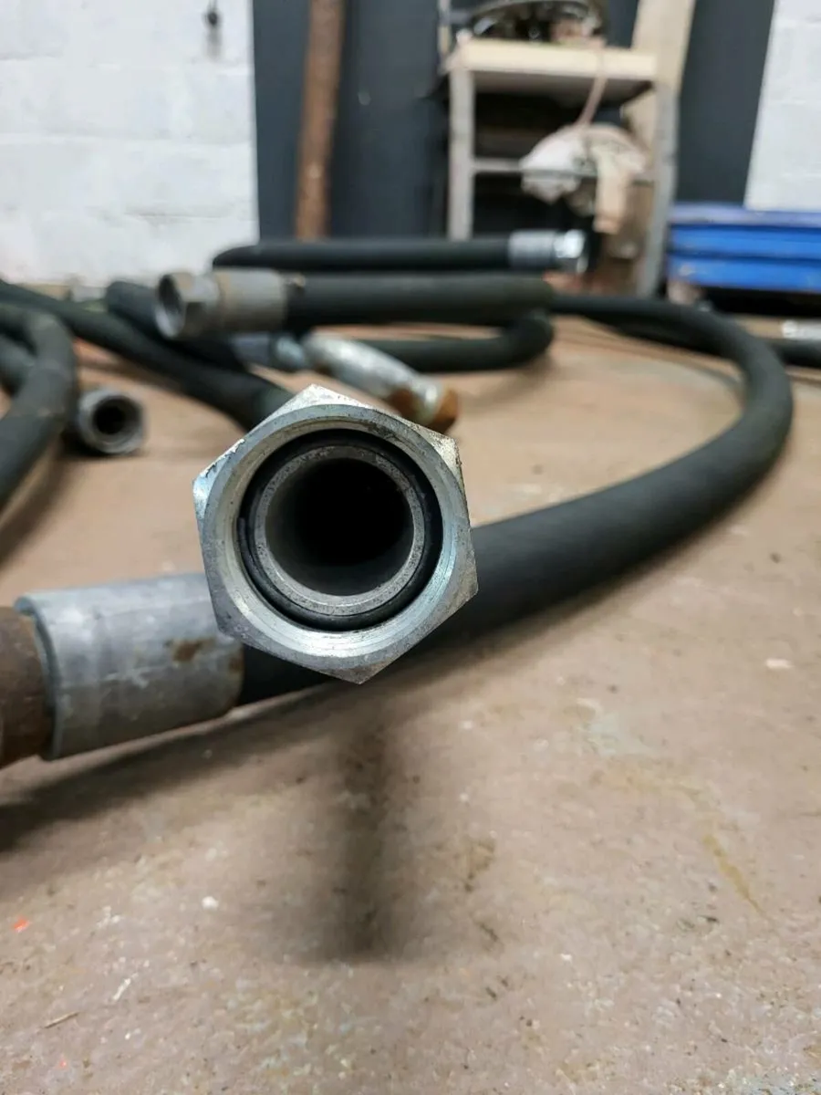 Hydraulic hoses - Image 4