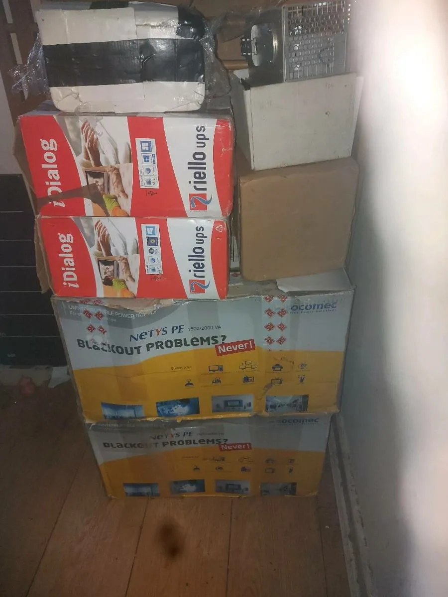 Stock clearance - Image 1