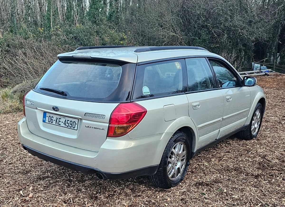 Subaru Outback (Low Mileage) - Image 4