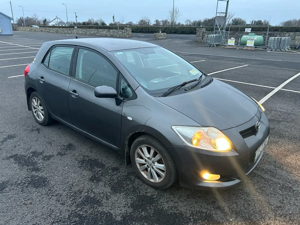 2007 Toyota Auris 1.6 Petrol Automatic - Image 1