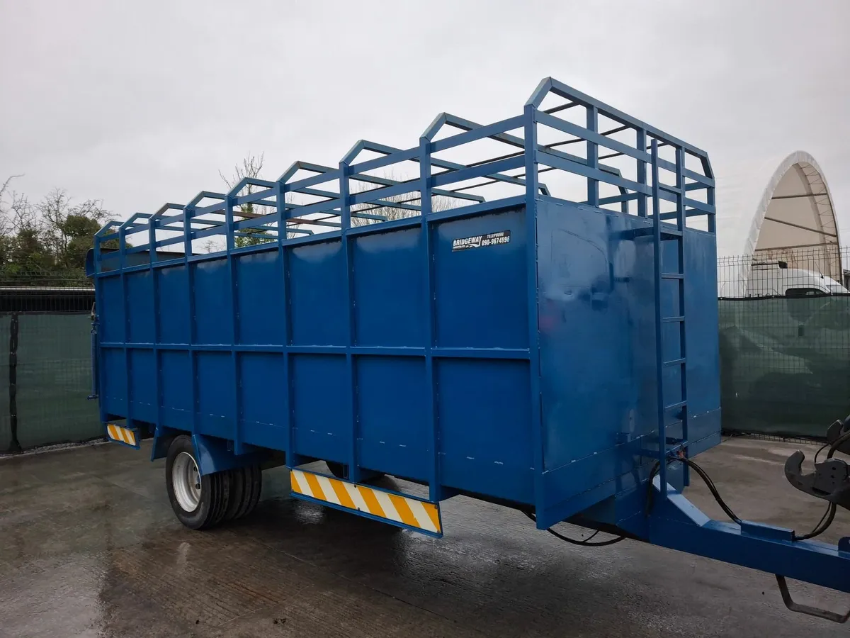 Cattle trailer 16x7 double axel - Image 1