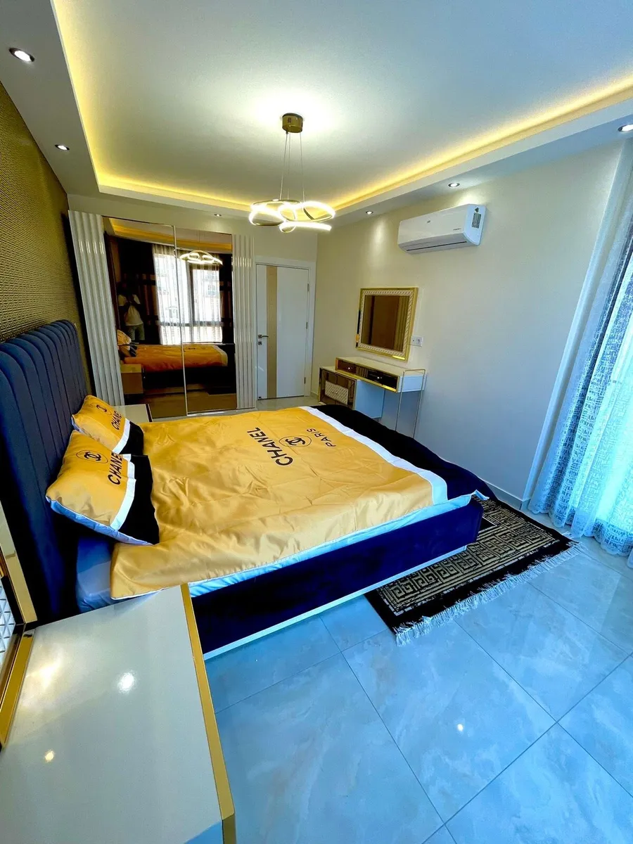 Holiday home - Image 2