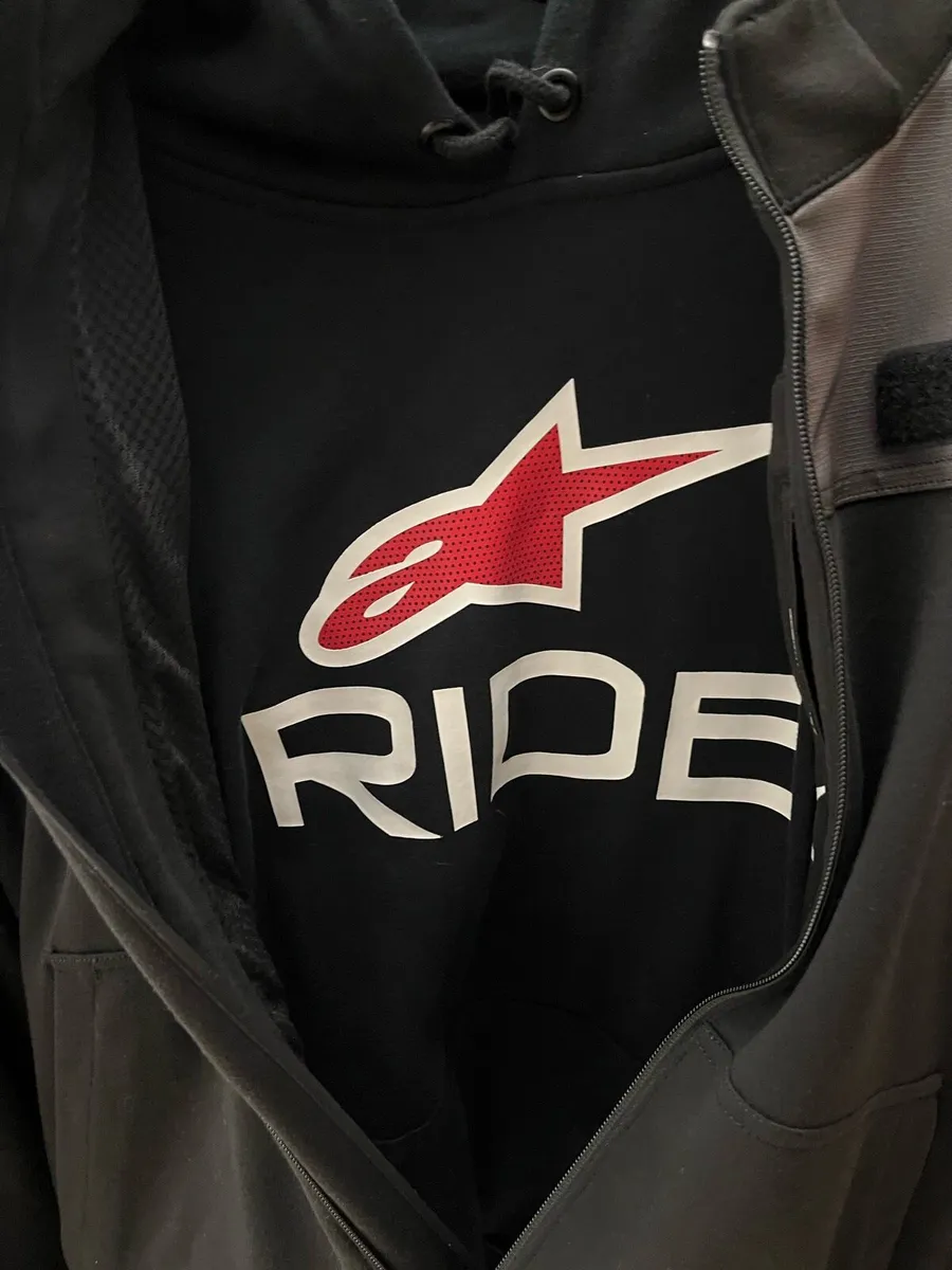 XXL Alpinestars jacket and hoodie - Image 2