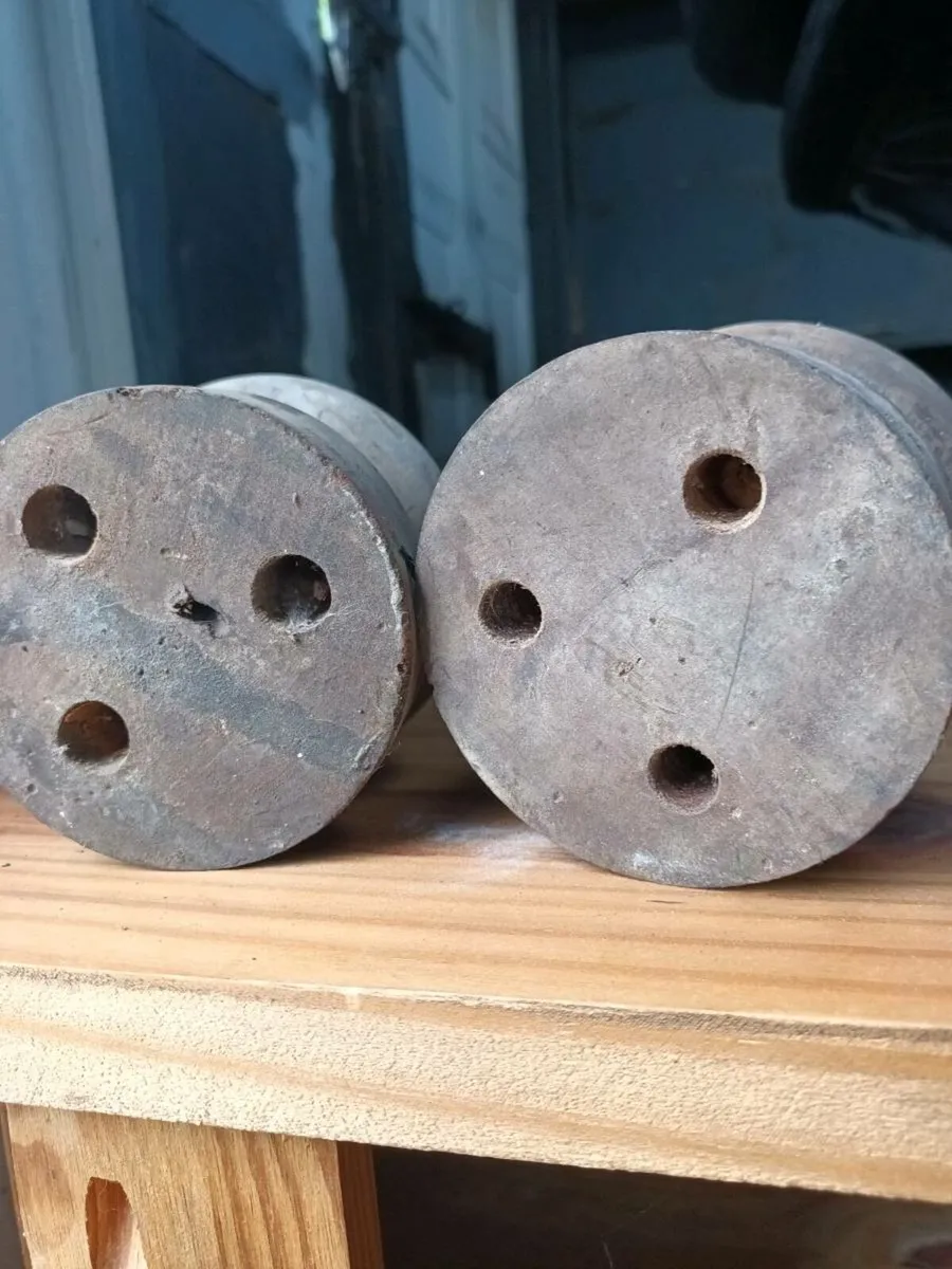 Decorative Tops - Image 3