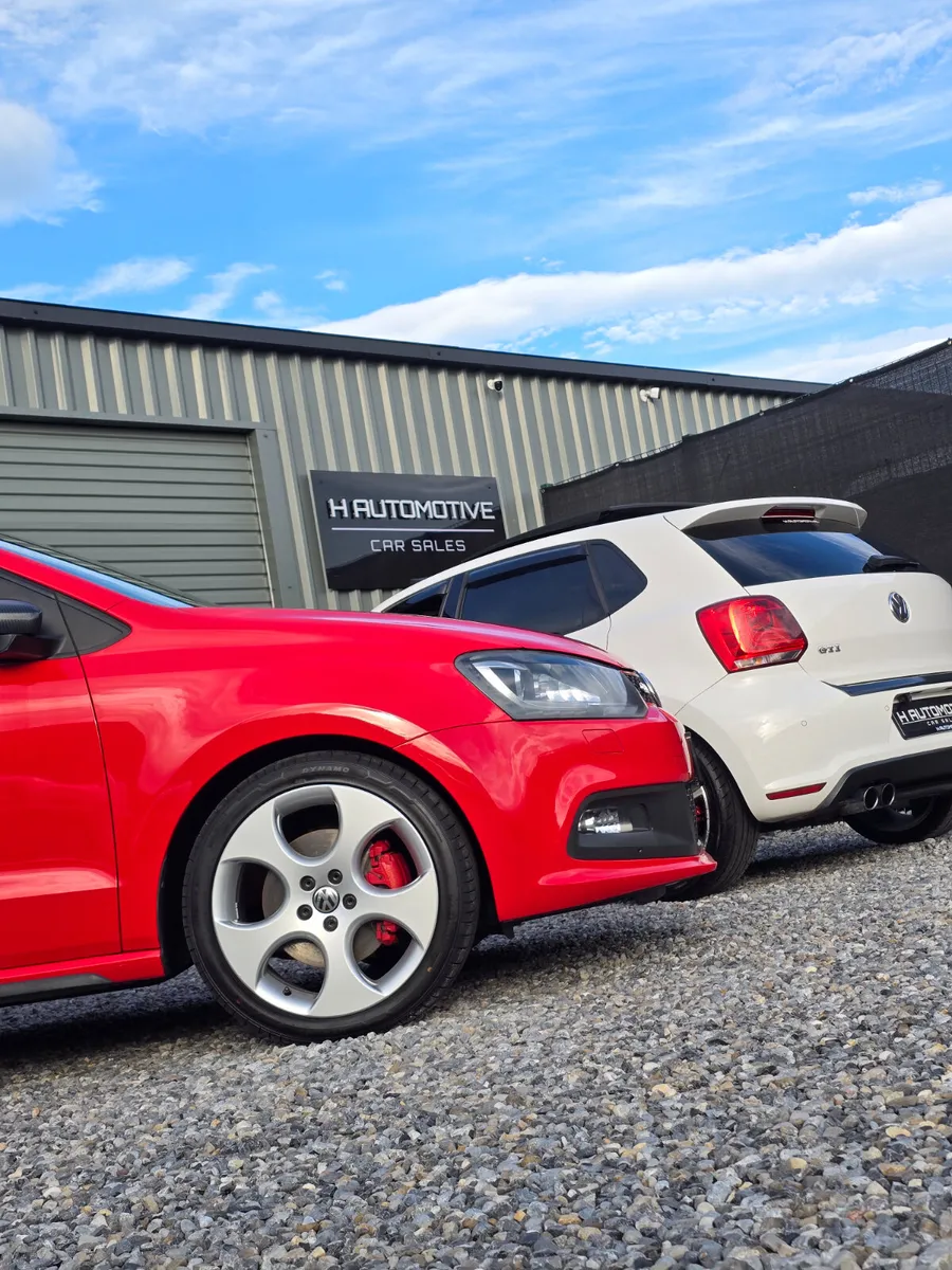2012 VW POLO GTI 1.4 TSI 180BHP PAN ROOF LOW KMS - Image 3