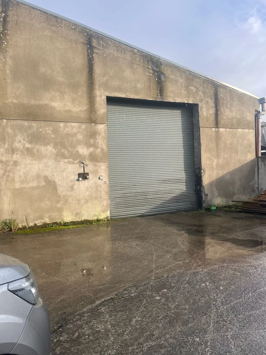 Storage unit - Image 1