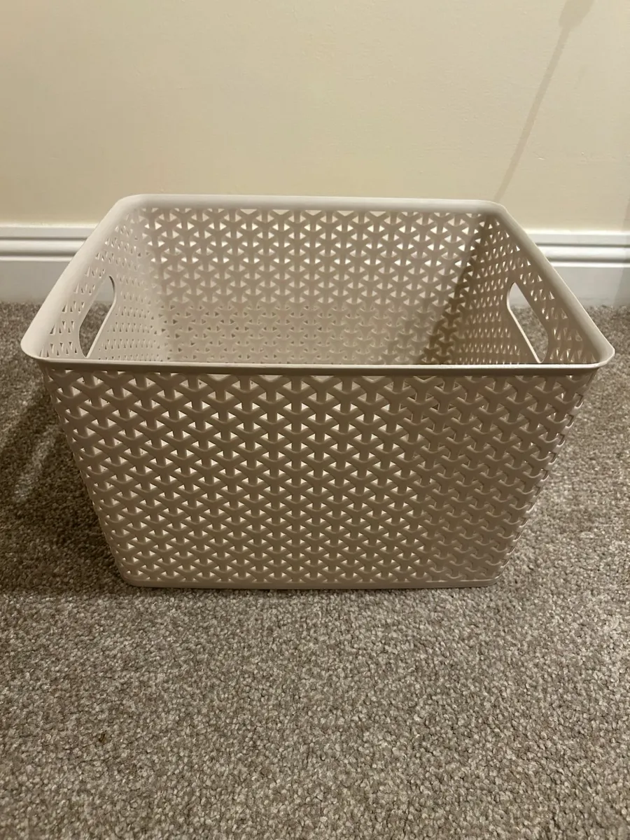 Storage Basket 19L x 8 available - Image 4