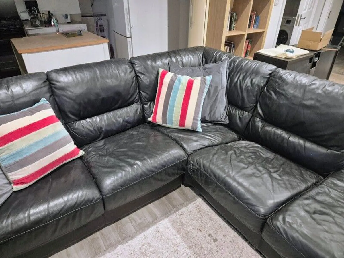 Black Leather Corner Sofa - Image 3