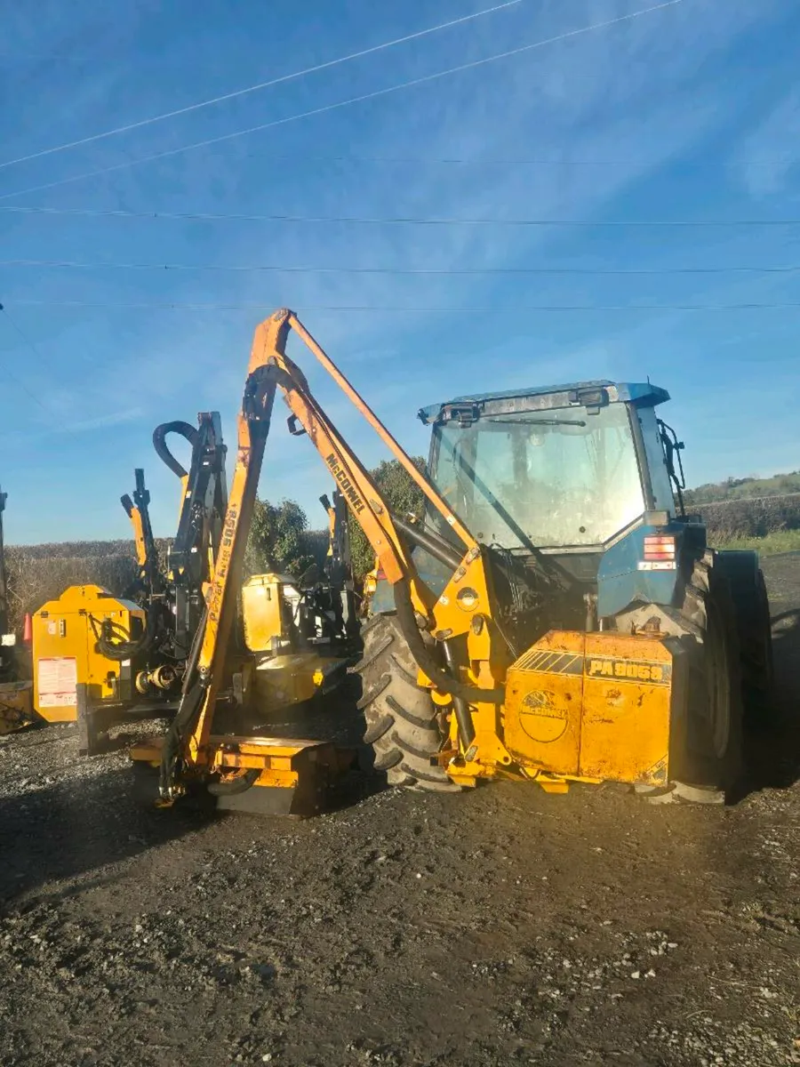 Mcconnel PA9058 Hedgecutter - Image 1