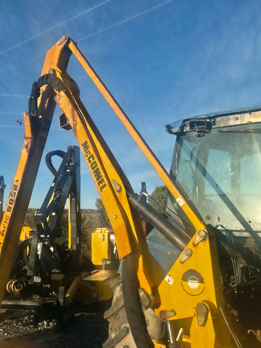 Mcconnel PA9058 Hedgecutter - Image 3