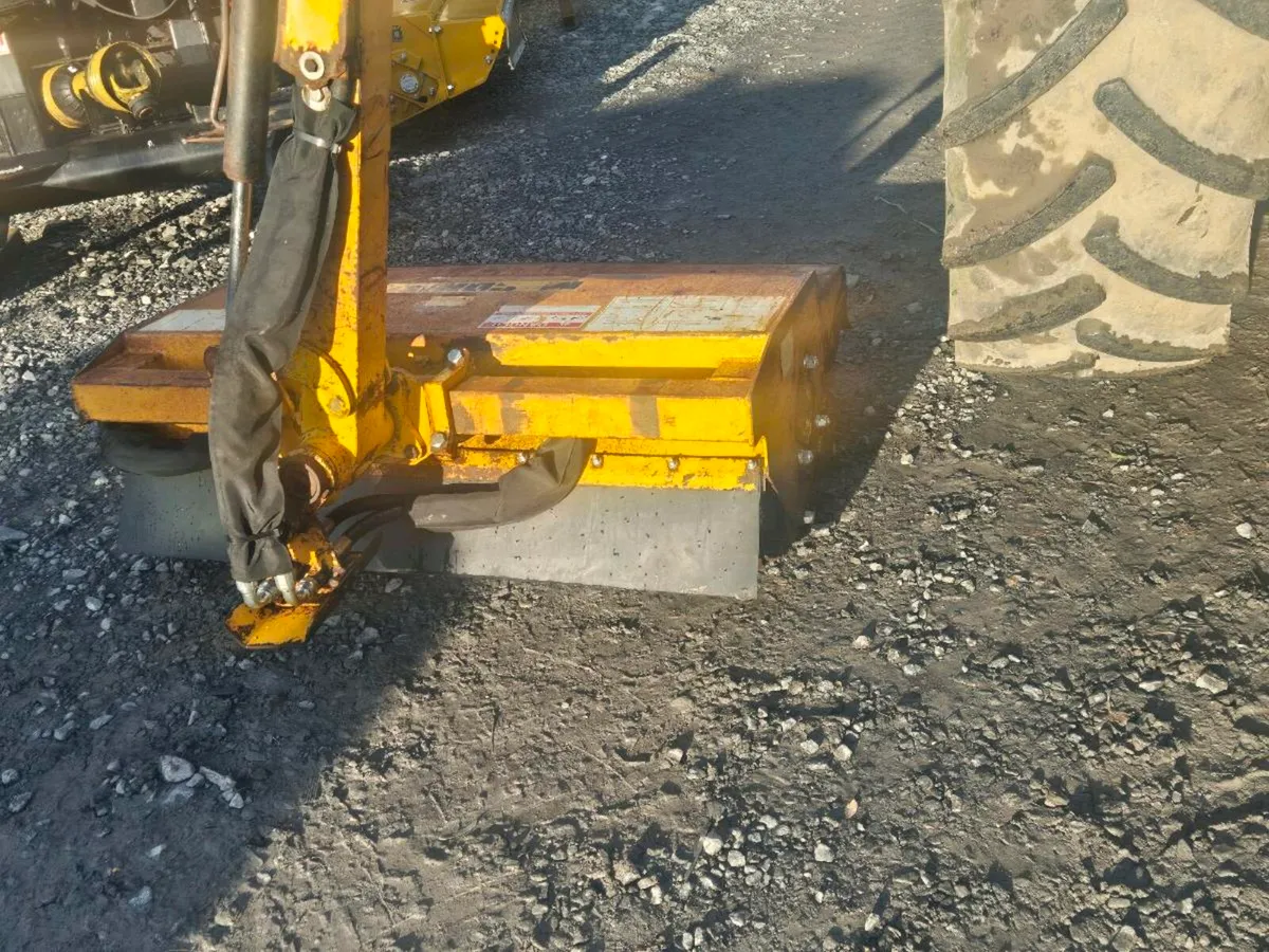 Mcconnel PA9058 Hedgecutter - Image 4