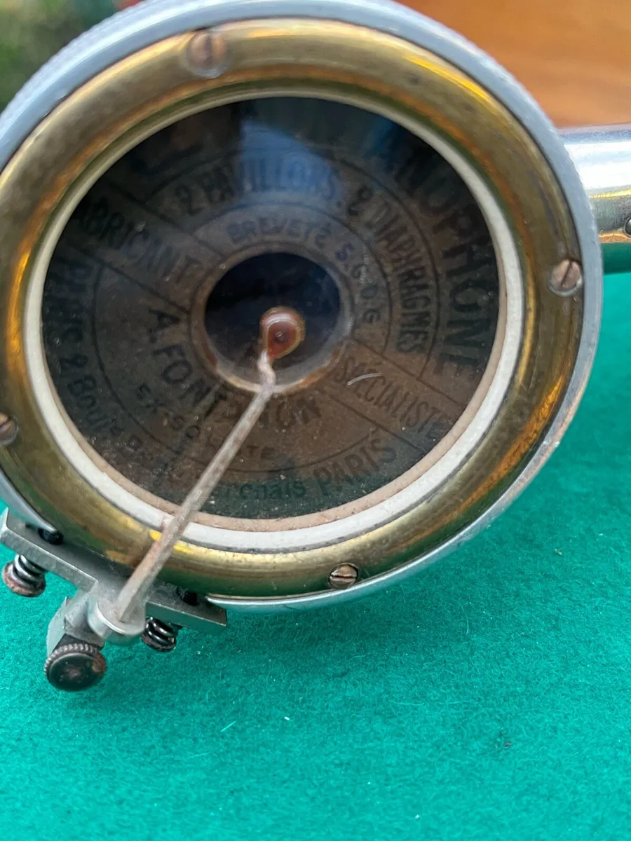 Vintage Wind Up Gramophone - Image 2