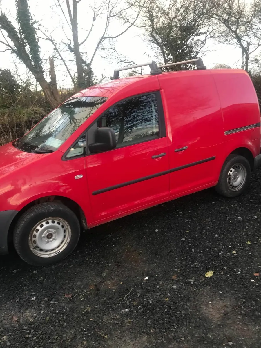 Volkswagen Caddy 2010 - Image 3