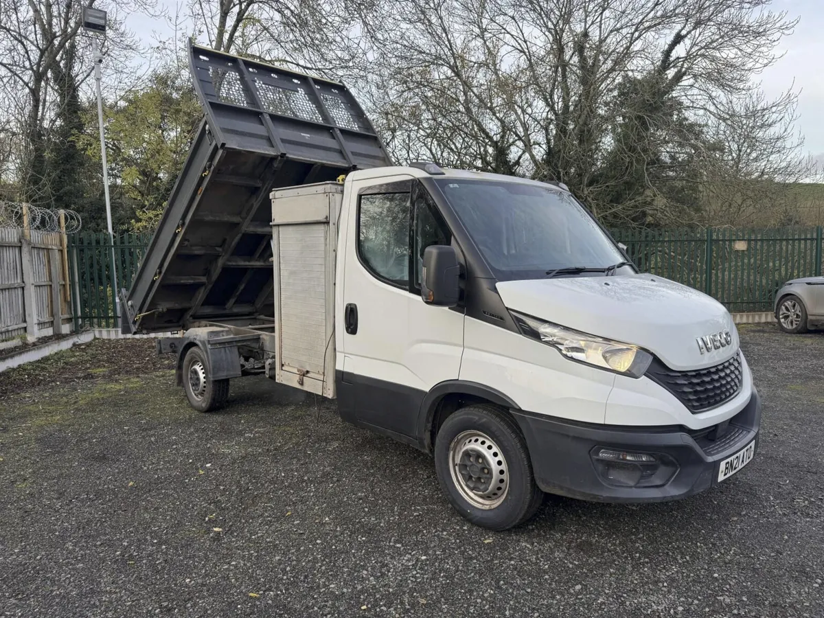 2022 Iveco Daily Tipper Van - Image 1