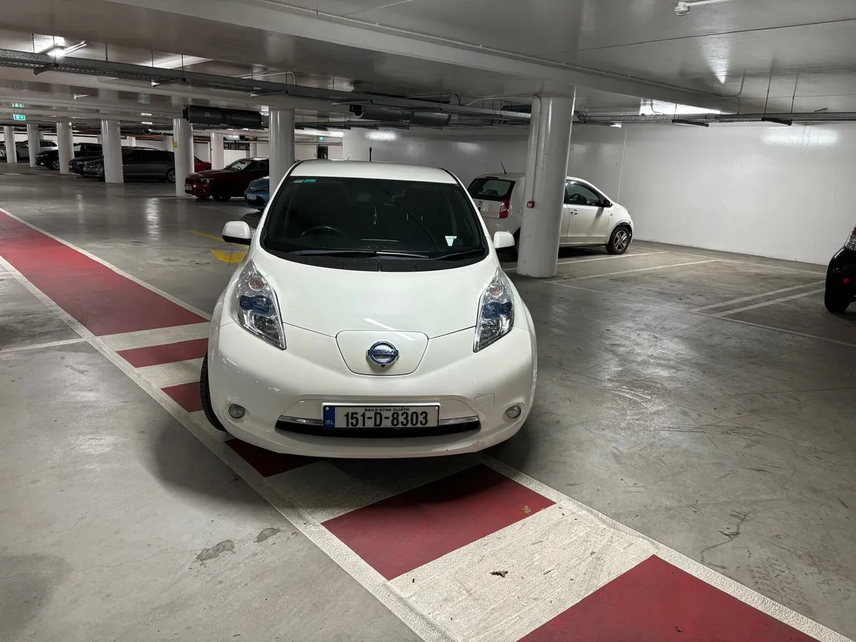 Nissan leaf very low km - Image 3