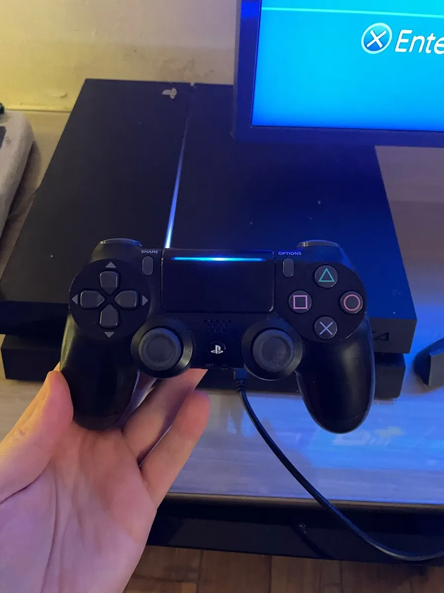 PS4 - Image 2