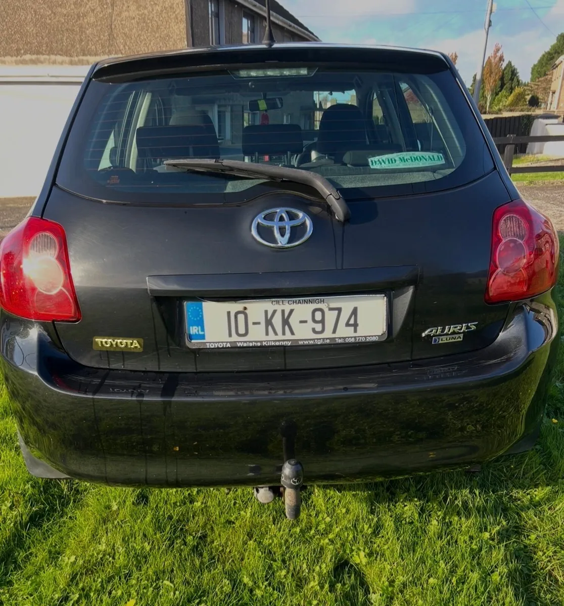 Toyota Auris 2010 - Image 2