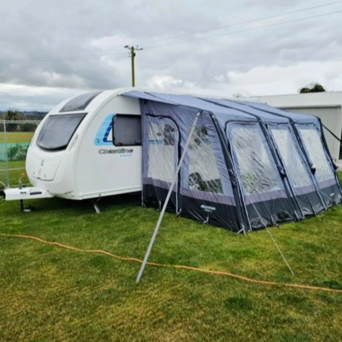 6/7 berth sprite major caravan for sale - Image 1