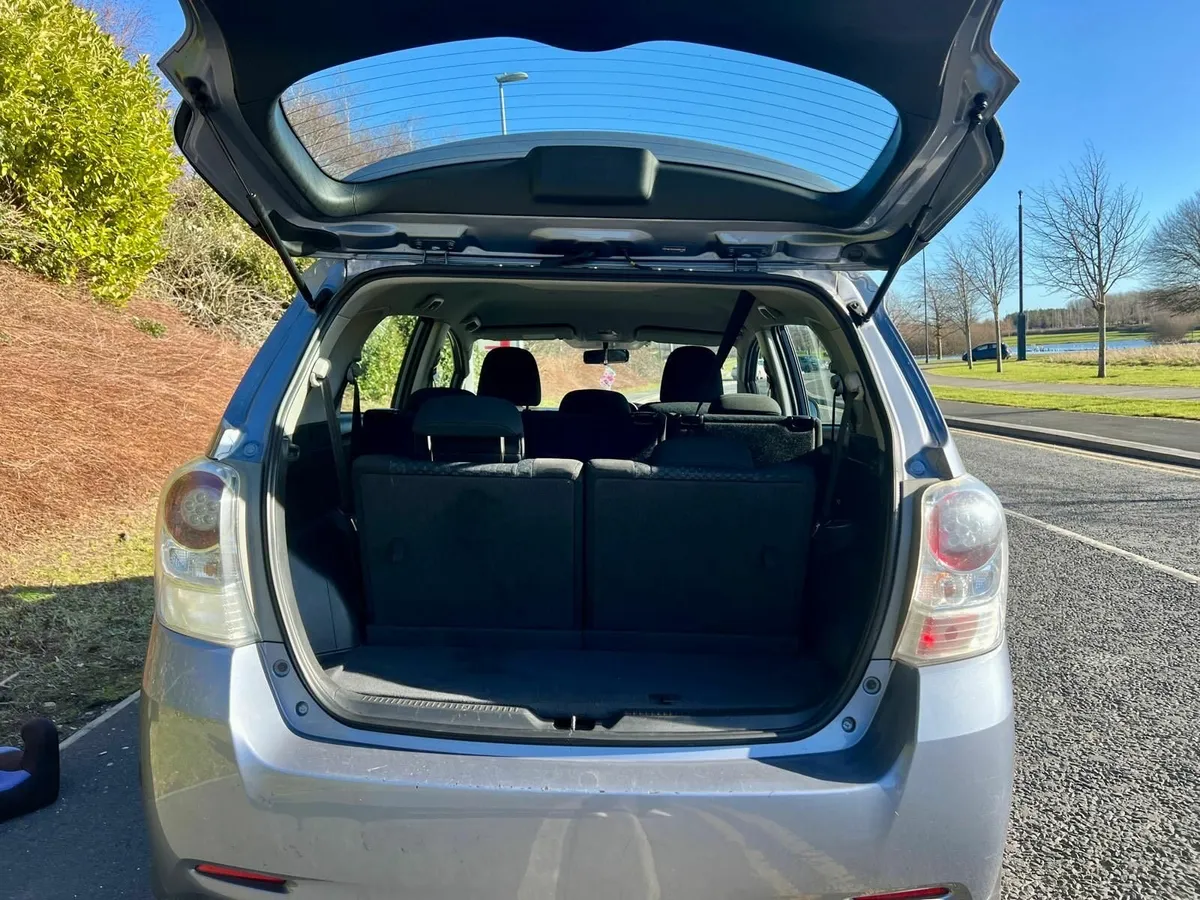 2009 Toyota Verso 2.0 Diesel | NCT 12/2026 - Image 4