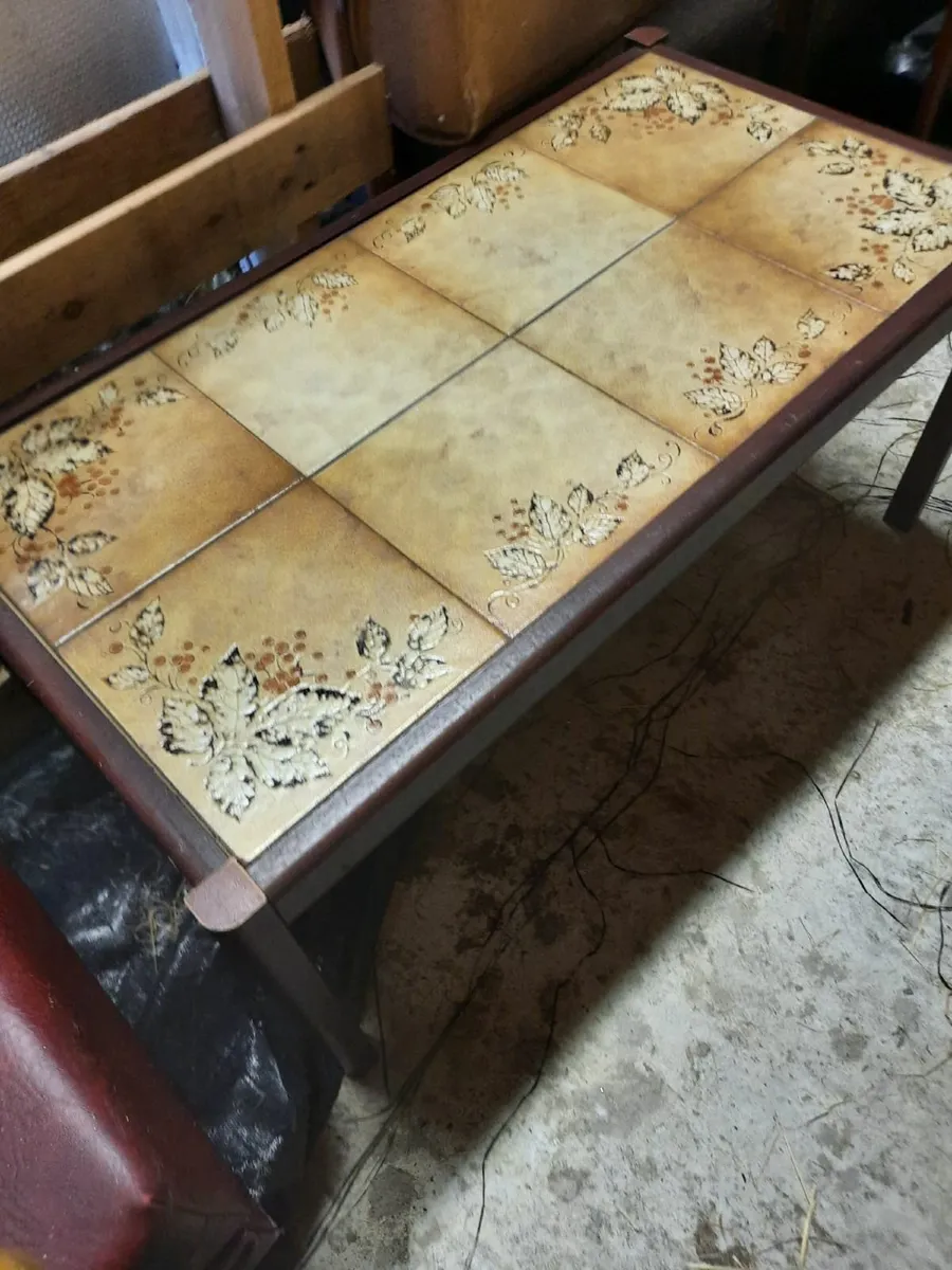 Vintage coffee table - Image 4