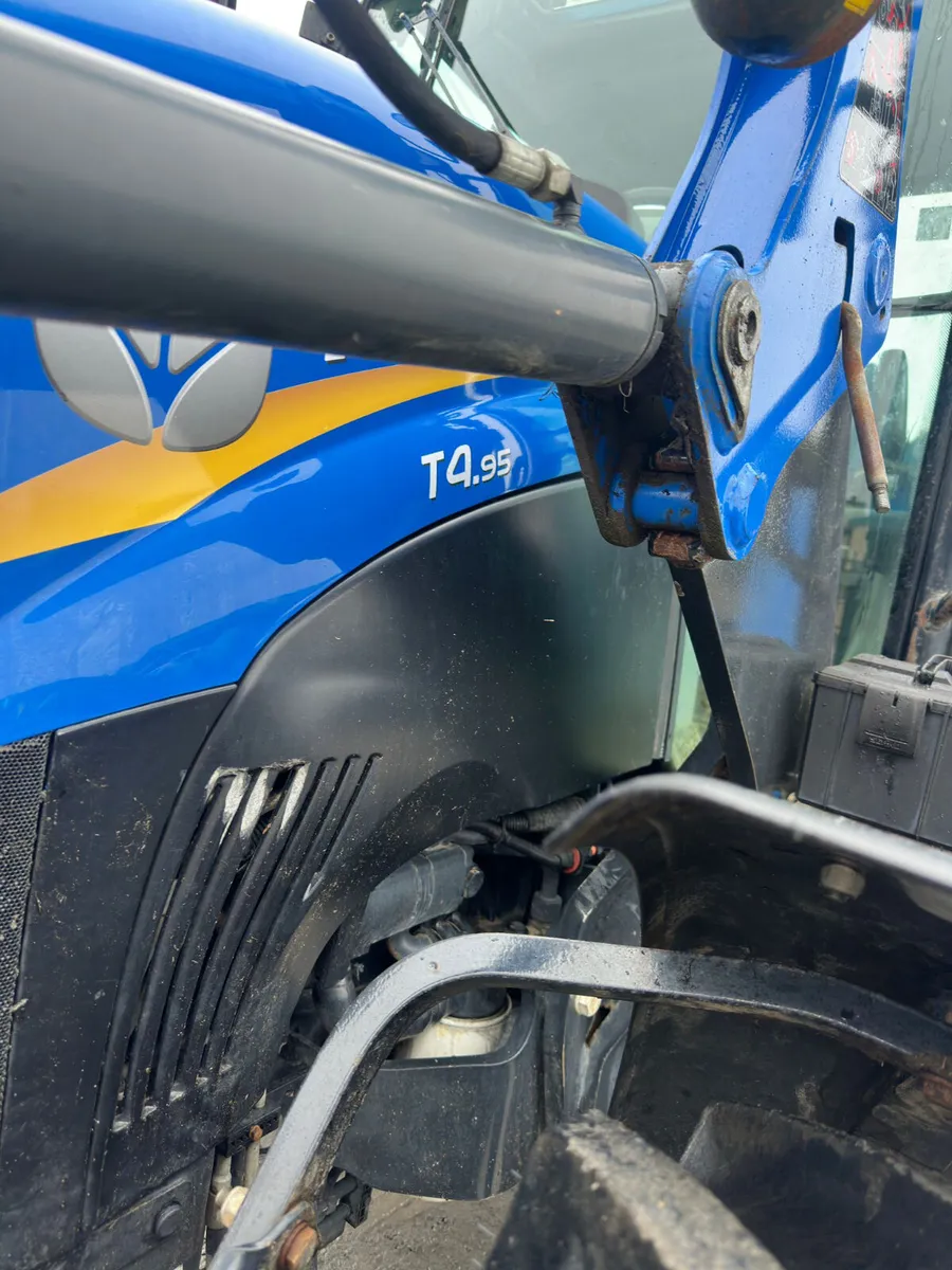 2016 New Holland T4.95 - Image 4