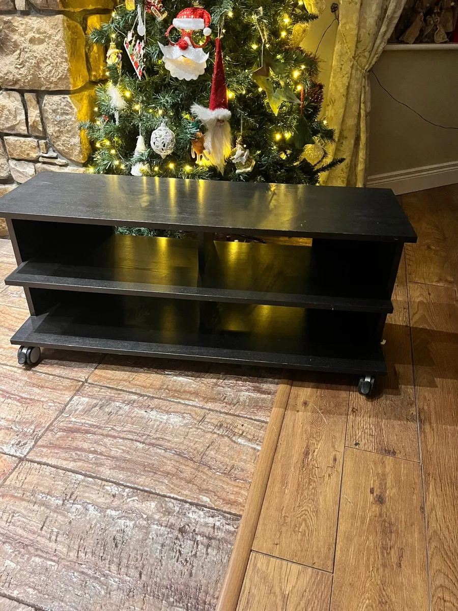 Tv stand - Image 1