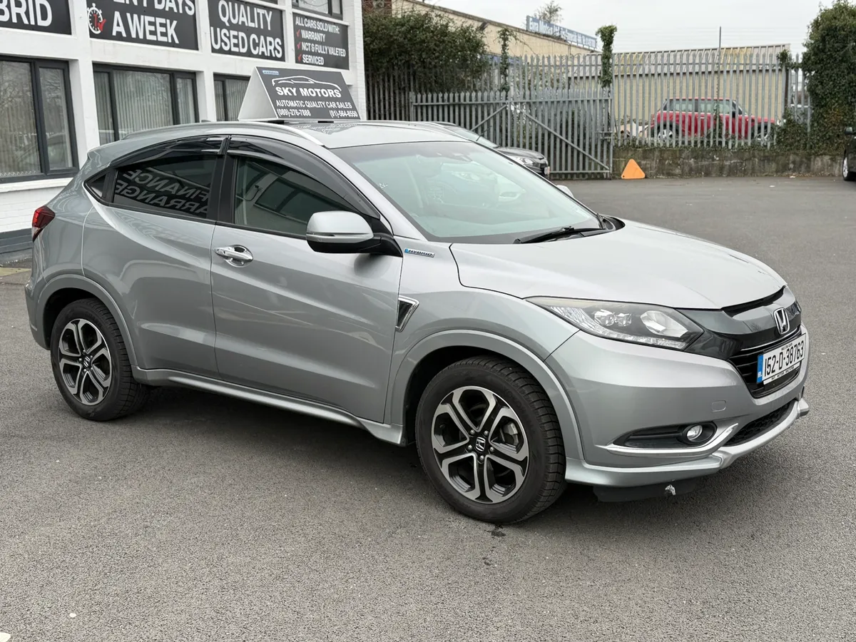 2015 Honda Vezel 1.5 automatic Hybrid, Full specs - Image 3