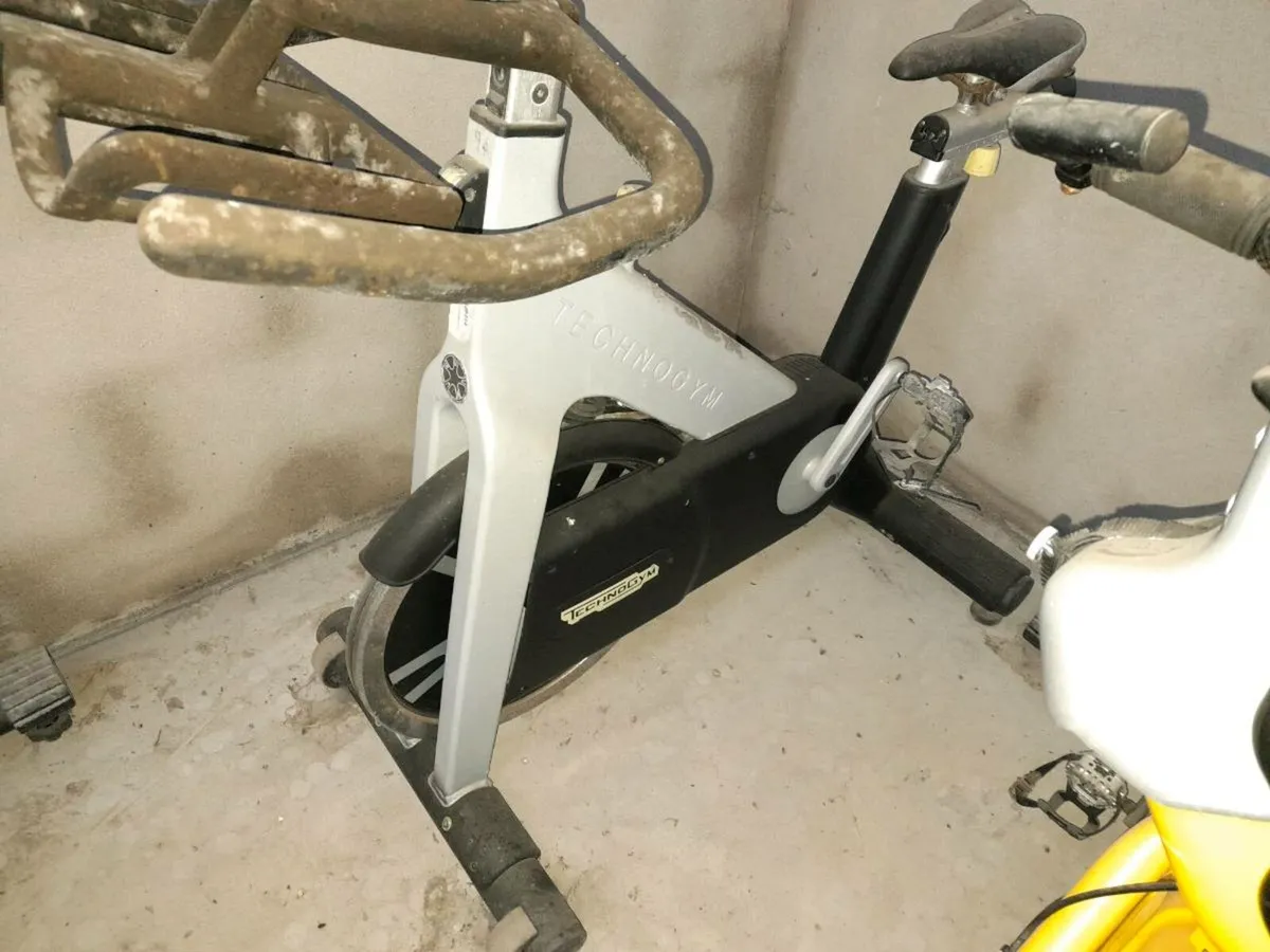 5 commercial spin bikes - Image 3