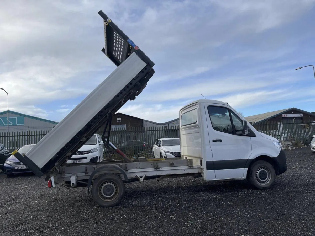 2020 Mercedes-Benz Sprinter Tipper Van - Image 1