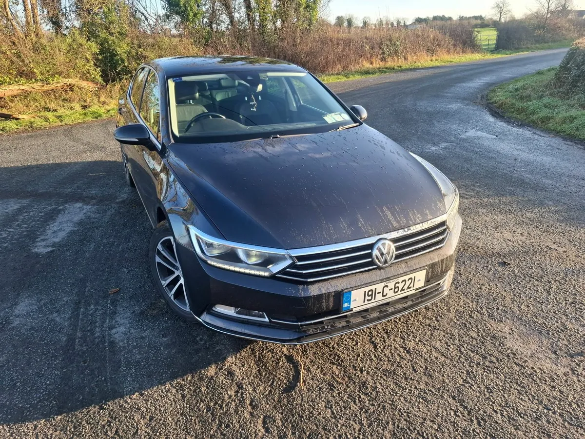 Volkswagen Passat 2019 - Image 4