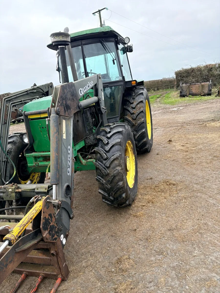 John Deere 2850 - Image 1