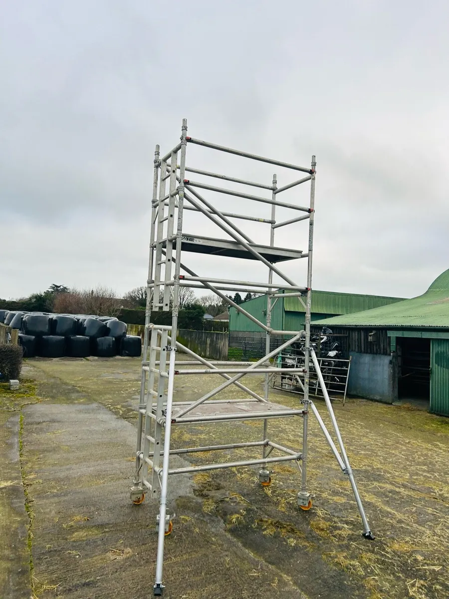 Boss scaffold  Tower - Image 1