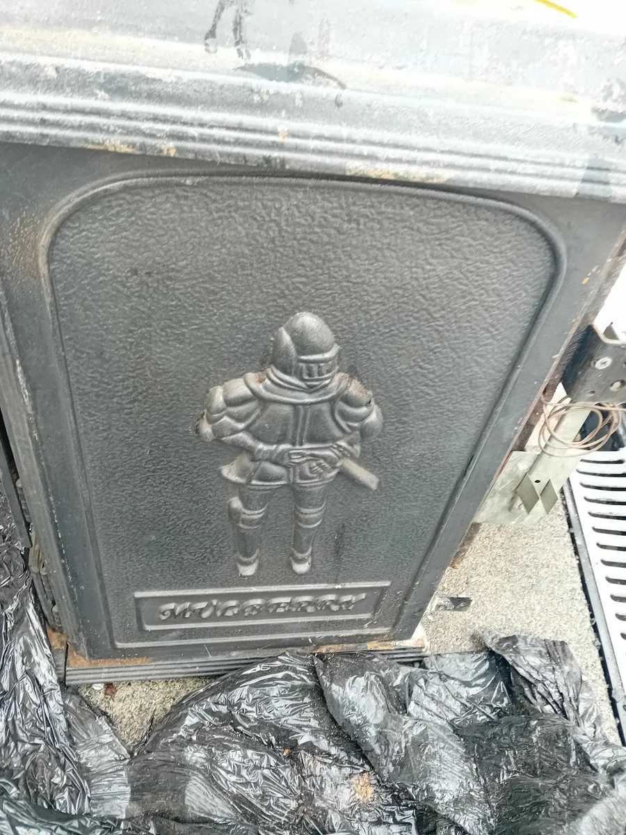 Mulberry stove - Image 2