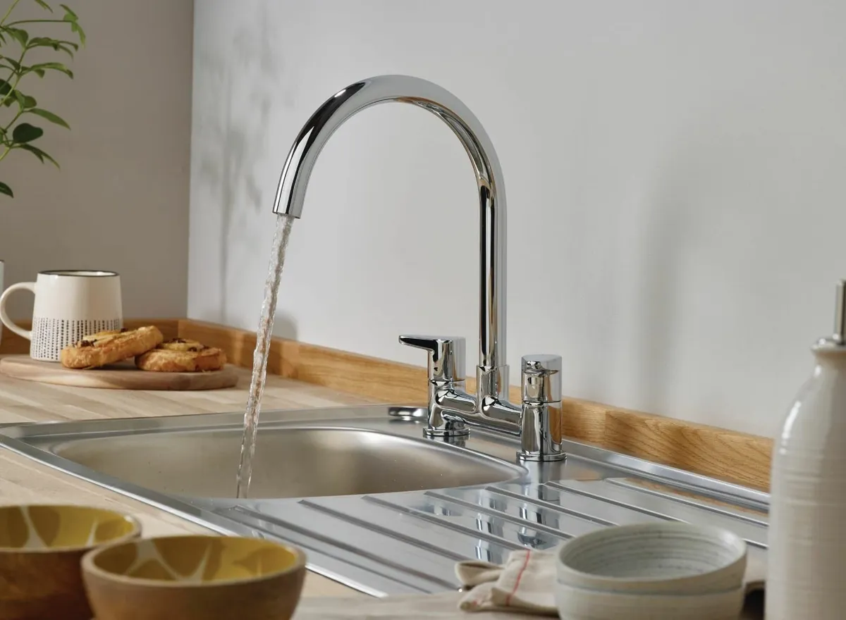 QST DSM C Quest Deck Kitchen Sink Mixer Tap with - Image 4