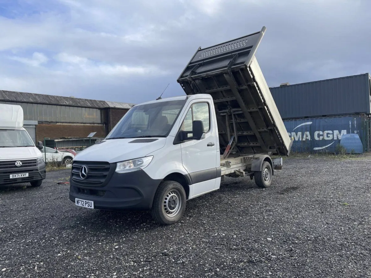 2022 Mercedes-Benz Sprinter Tipper Van - Image 1