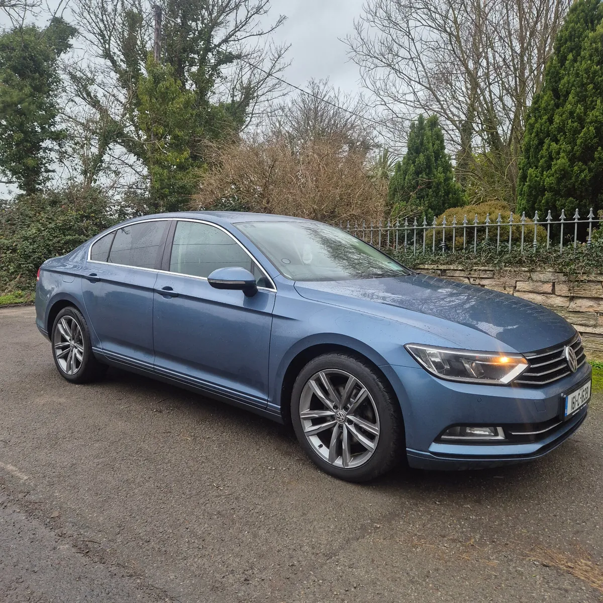2016 Volkswagen Passat 2.0 tdi - Image 4