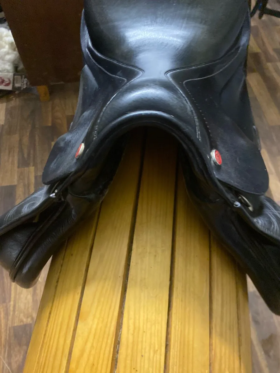 Lemetex 16” small black Leather saddle - Image 3