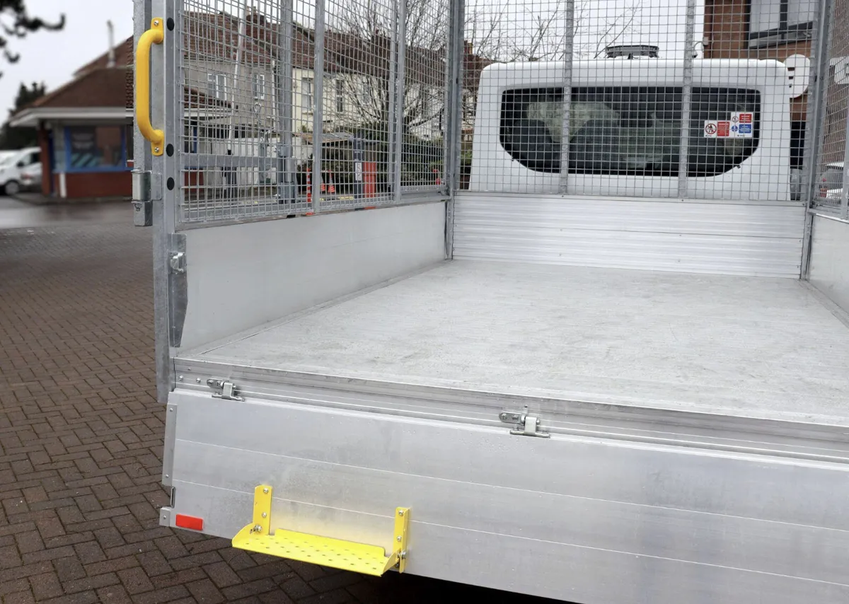 2020 Ford Transit Tipper Van - Image 2