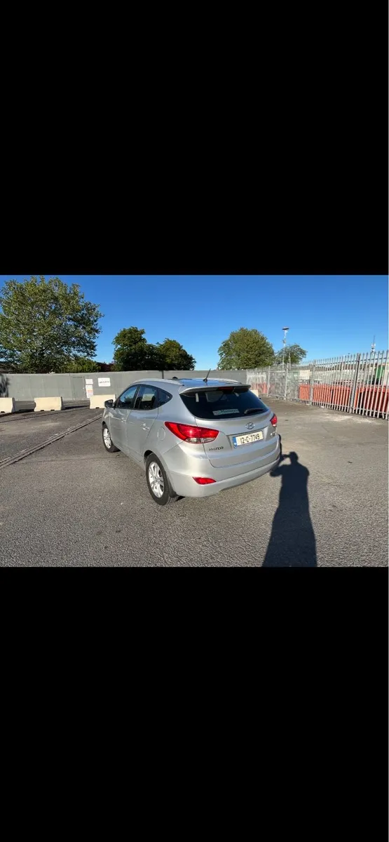 12 Hyundai ix35 - Image 3