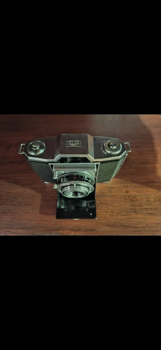 Vintage Camera Zeiss Ikon Ikonta 522/24 - Image 2