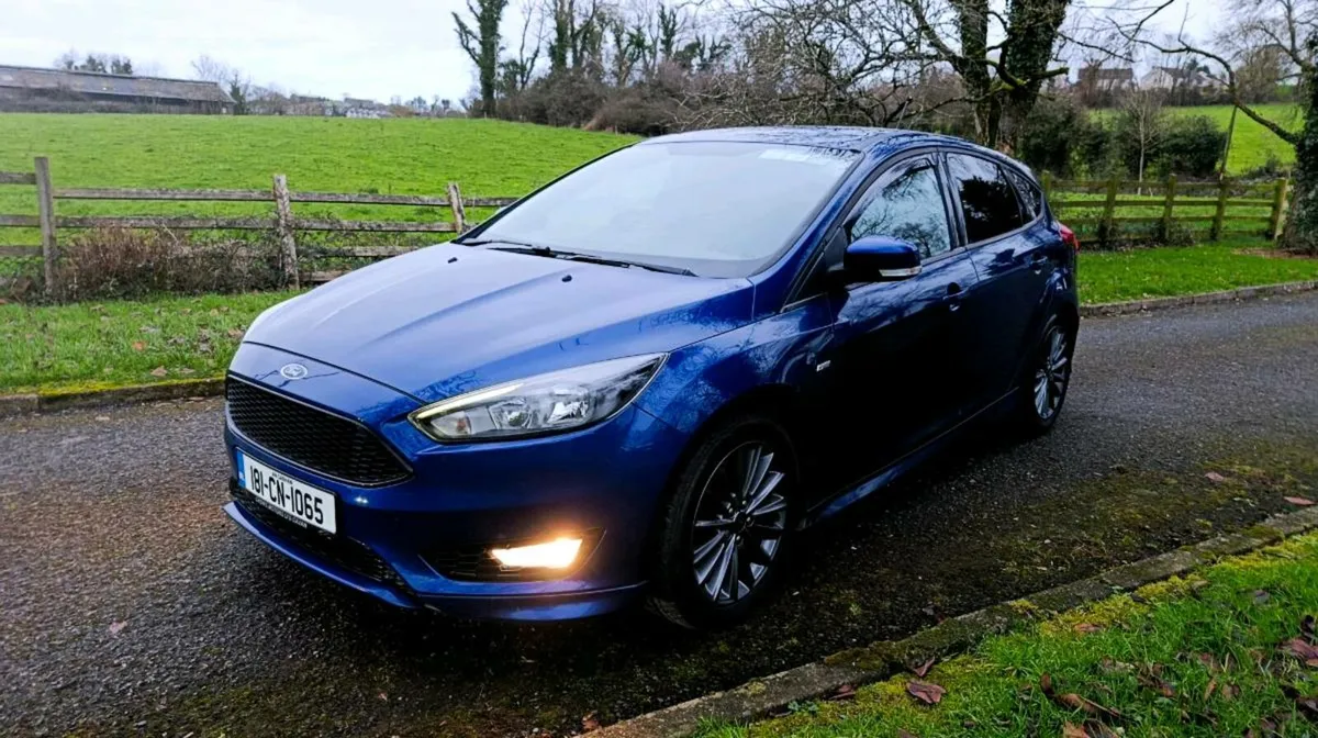 2018 Ford Focus Stline Diesel - Image 4