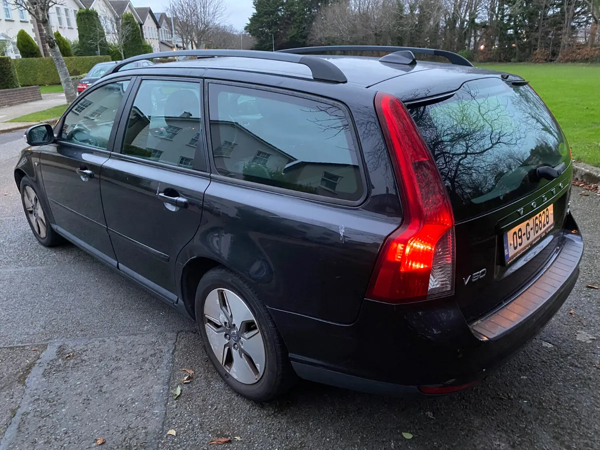 Volvo V50 Estate 1.6 Diesel - €995 - Image 2