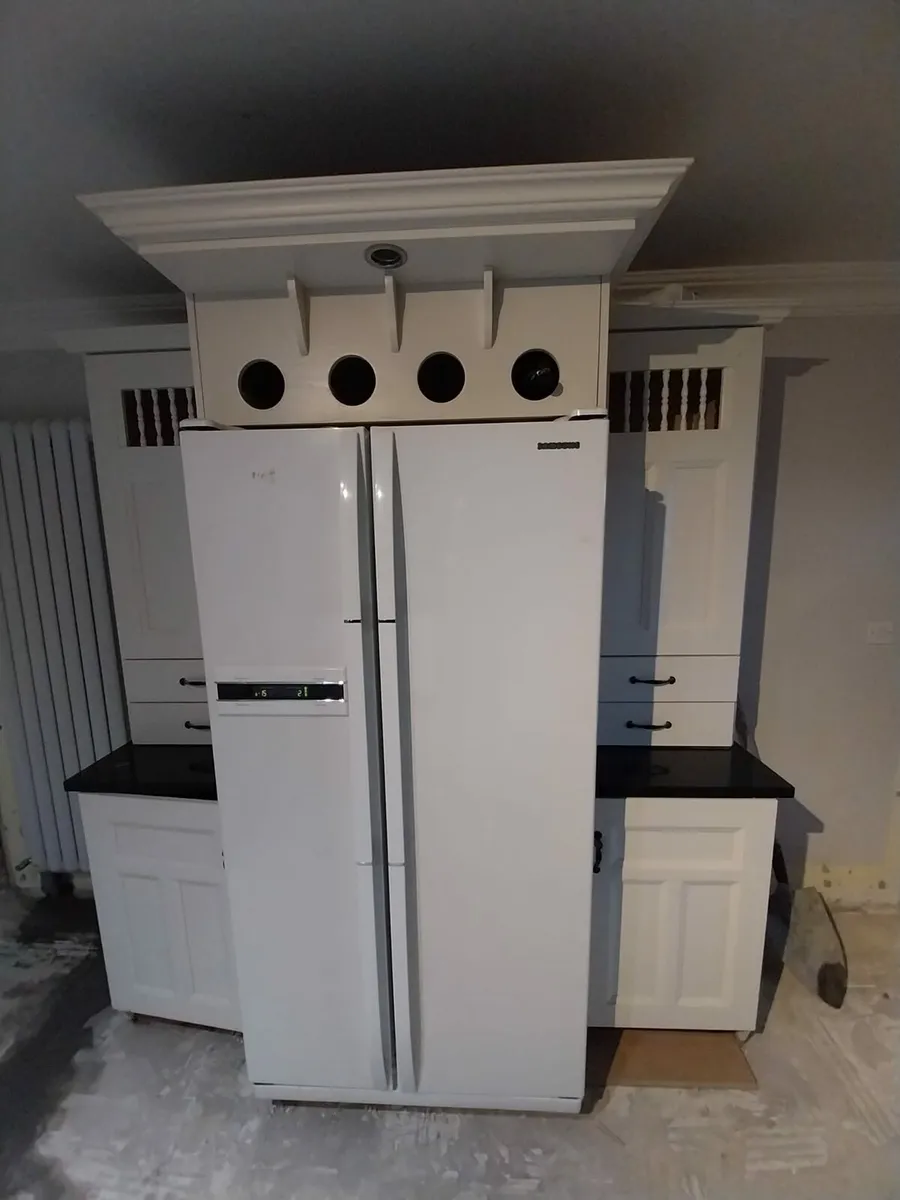 Kitchen and Samsung American Fridge freezer - Image 2