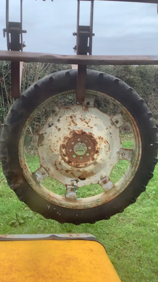 Ford newholland row crop wheels - Image 2