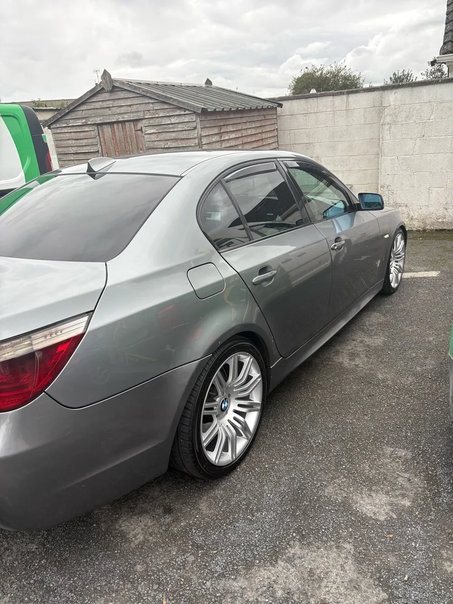 BMW e60 5series 2008 - Image 4